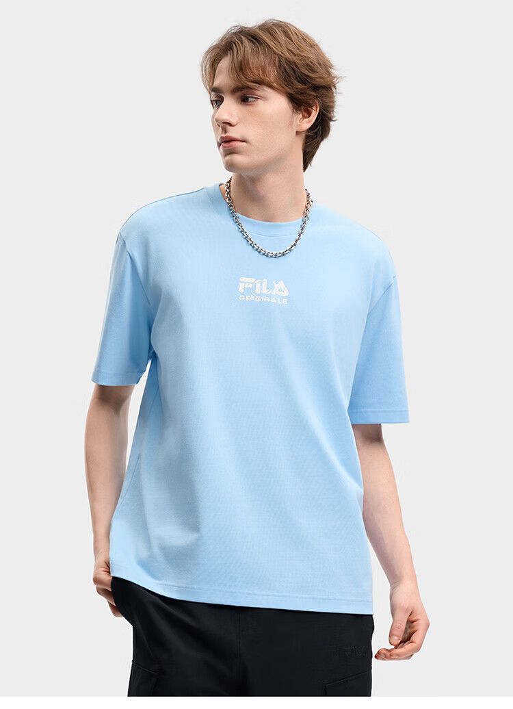 FILA Official Yi Yangqianxi Men's Knitted Short Sleeve Shirt 2026 Summer Casual Loose Cool Round Neck T-Shirt 23