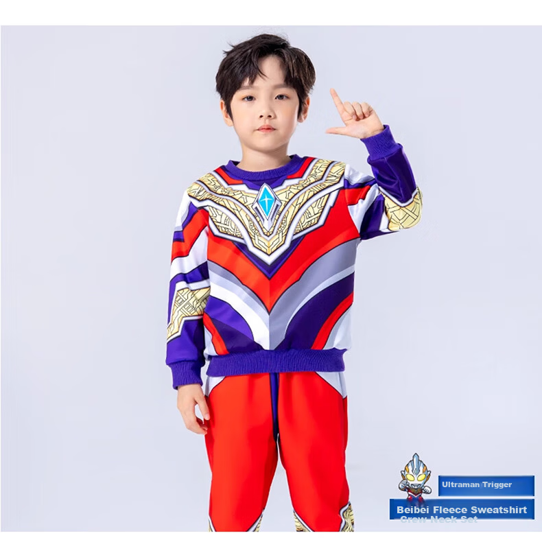 ULTRAMAN Tiga Ultraman Boys' Fleece Crewneck Sweatshirt Set 130cm [Includes Glowing Chest Light] 11
