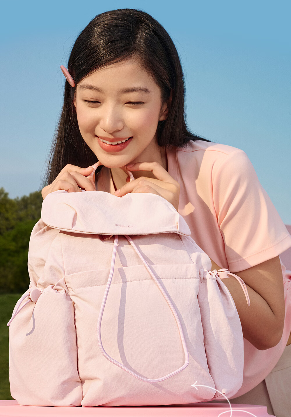 FILA Han So-hee Style Official Women's Summer Macaron Multi-Pocket Backpack School Bag Casual Bag 4