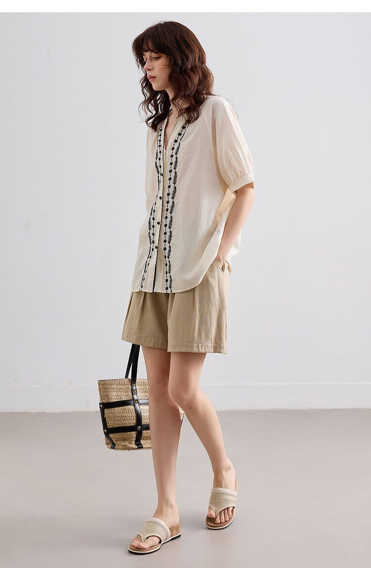 Demana Breathable Linen Feel Summer Commuter Wide-Leg Pleated Two-Button Loose Slimming Women's Casual Shorts 18
