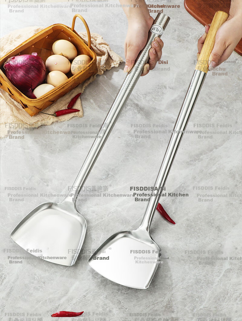 FISDDIS Extra Thick Stainless Steel Stir Fry Ladle 6 Liang Wooden Handle Commercial Cooking Spoon Long Handle Chef Ladle Water Scoop 18