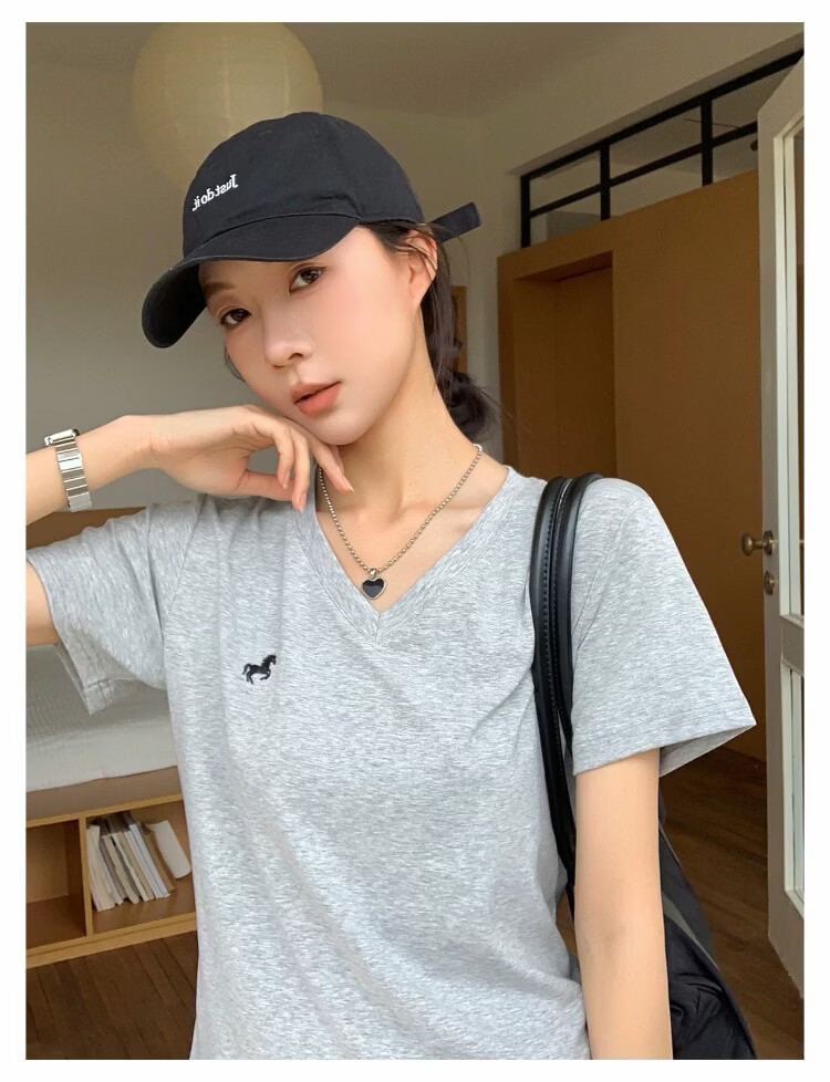 ICH MODE Women's V-Neck Pony Embroidered Short Sleeve T-Shirt Summer Tee 2026 New Slim Fit Top Heather Gray L 10