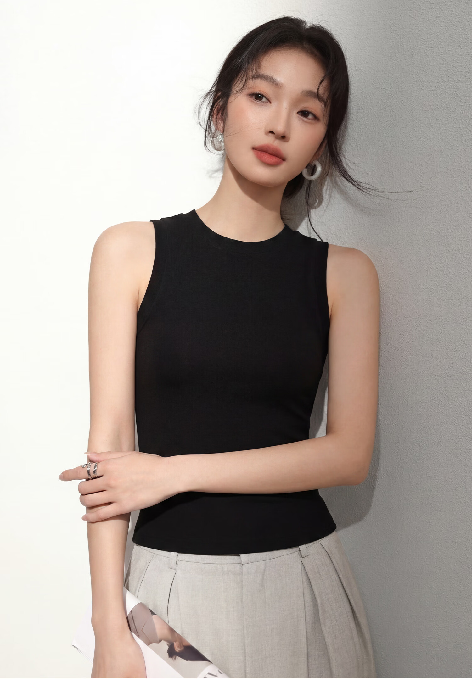 Miiow Wide Shoulder Camisole Vest Women Summer Cool Sleeveless T-Shirt Regular Shoulder Round Neck Base Layer Breast Coverage Slim Fit Versatile Top 24