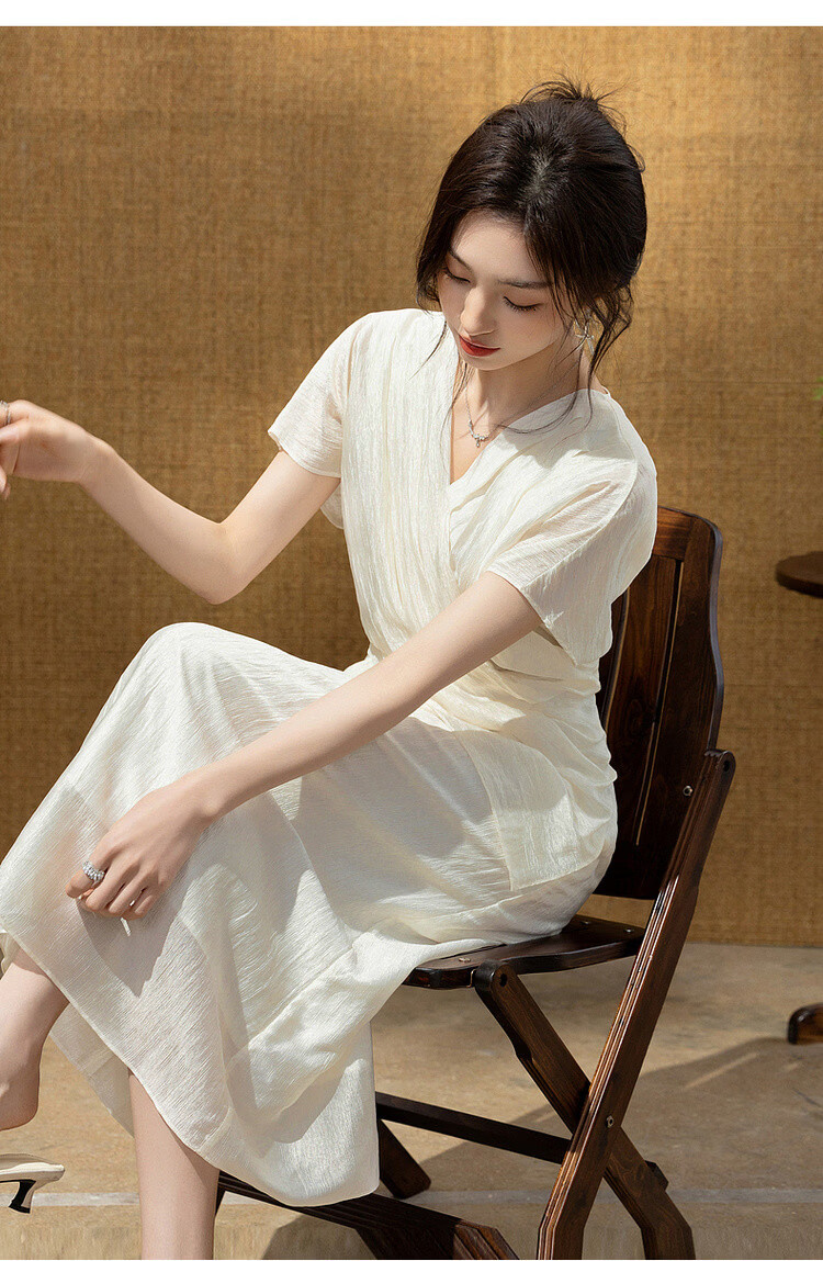 Demana Wrinkled Acetate Summer Elegant Luxury V-Neck Cross Waist Batwing Sleeve Lightweight Dress for Women High-End Feel 15