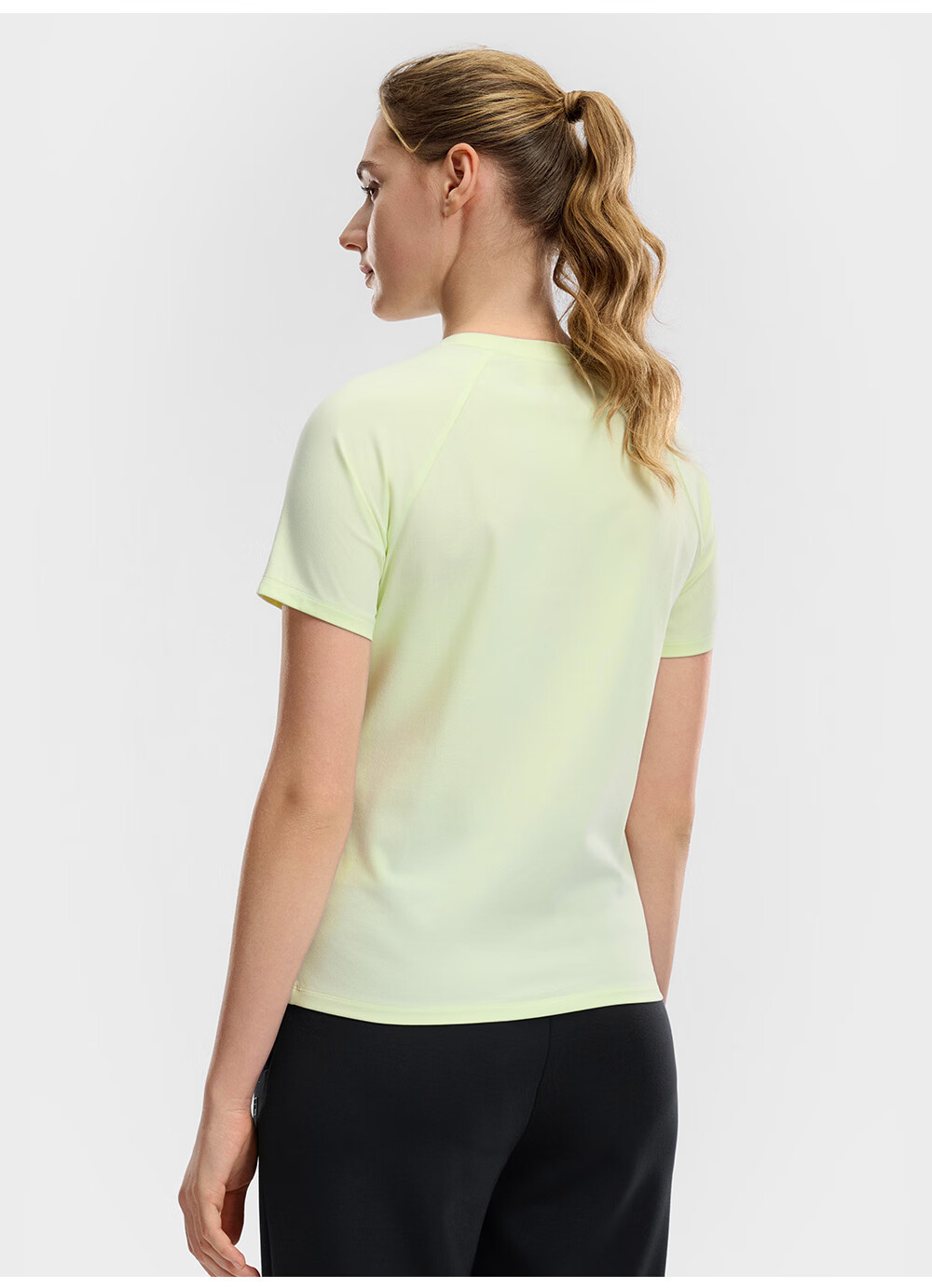 FILA Official Colorful Women's Short Sleeve T-Shirt 2026 Summer Moisture-Wicking Quick-Dry Fitness Sports Yoga Running Tee 49