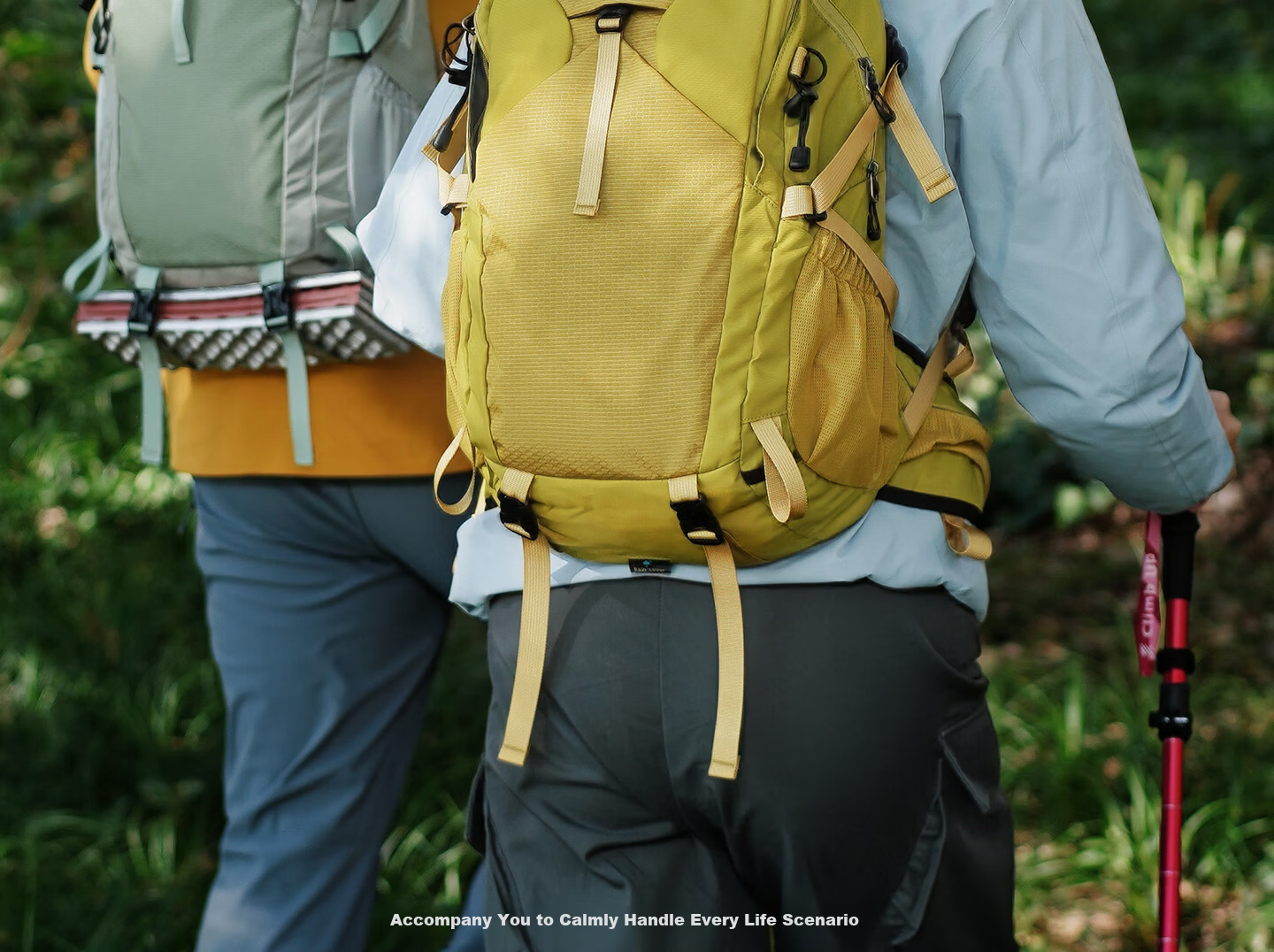 Saipu Outdoor Hiking Backpack Lightweight Men's Large Capacity Water-Resistant Travel Daypack Women 2