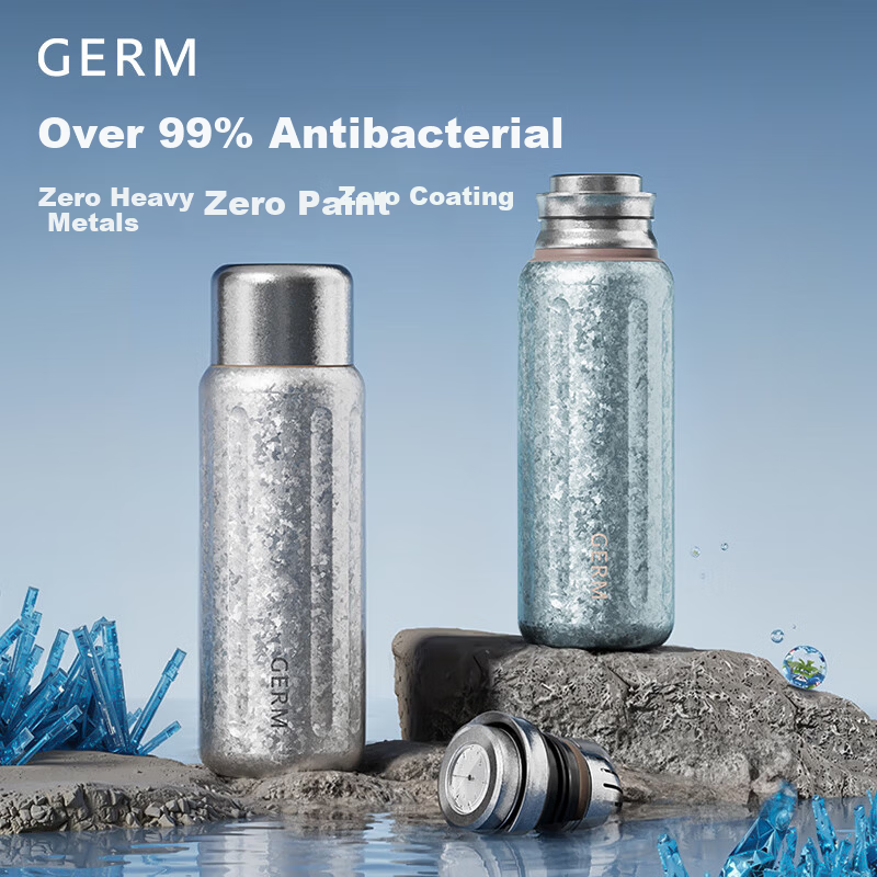 Germ Pure Titanium Insulated Temperature Display Water Bottle 500ML Space Silver