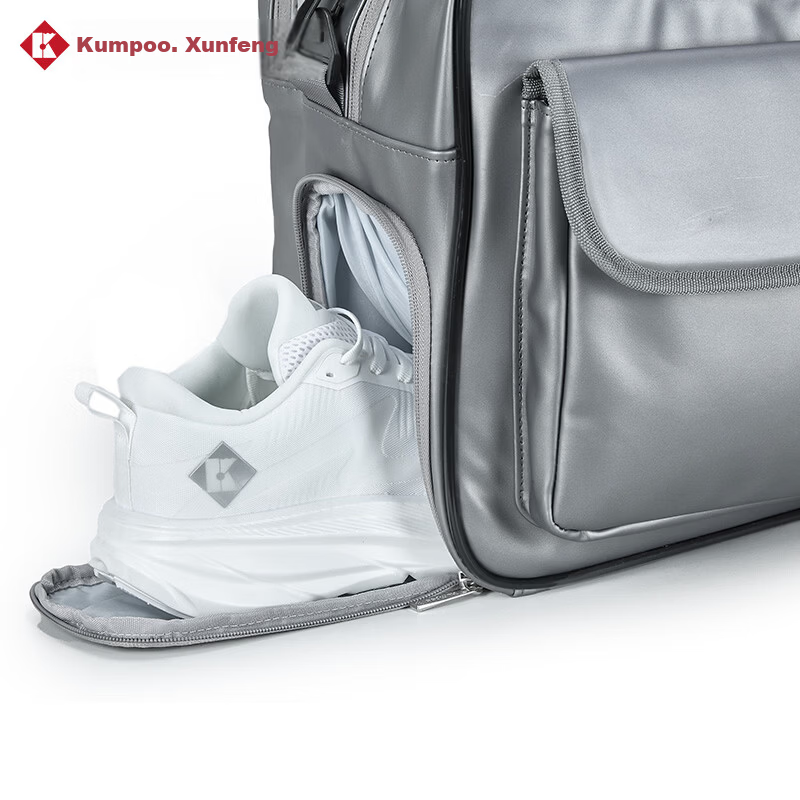 KUMPOO 26th Anniversary New Badminton Bag Durable Waterproof Heat-Resistant Sports Handheld Shoulder Bag Xunfeng KB-663 Silver/Grey