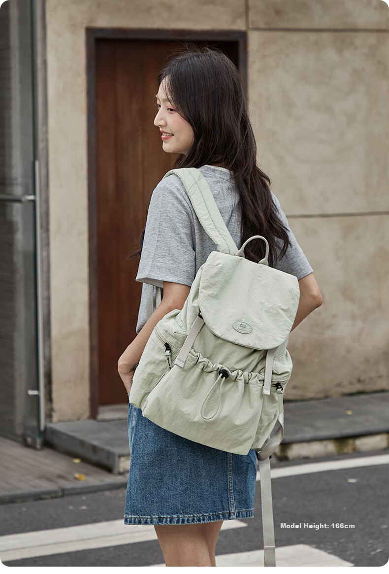 Aji Outdoor Travel Backpack Women College Student School Bag Fashion Versatile Waterproof Lightweight Small Travel Backpack 20