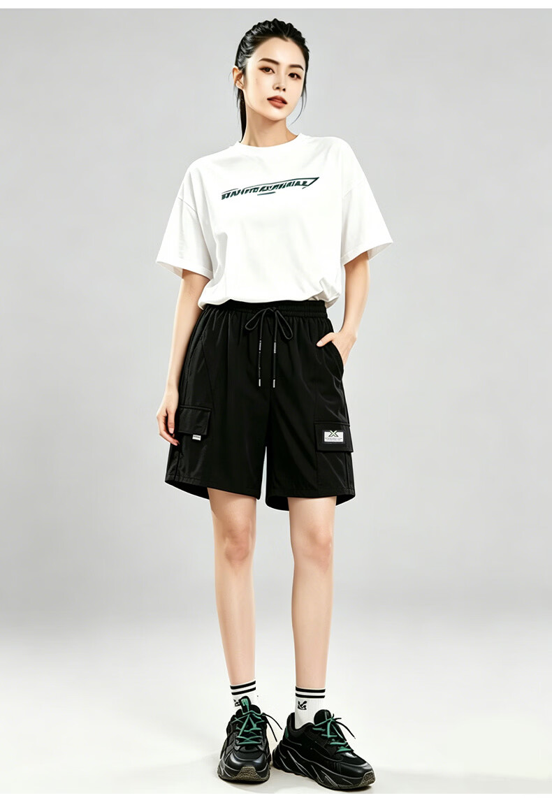 Xueqiman Ice Silk Workwear Quick-Dry Women's Shorts 2026 Summer New Loose Straight Sports Shorts Black Knee-Length Pants 9