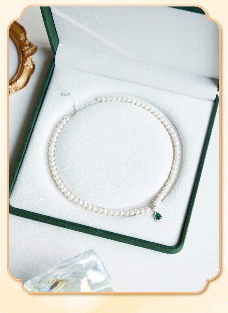 Chow Tai Fook Fulu Jade Pendant Pearl Necklace for Women Luxury Clavicle Chain Birthday Gift for Girlfriend 10