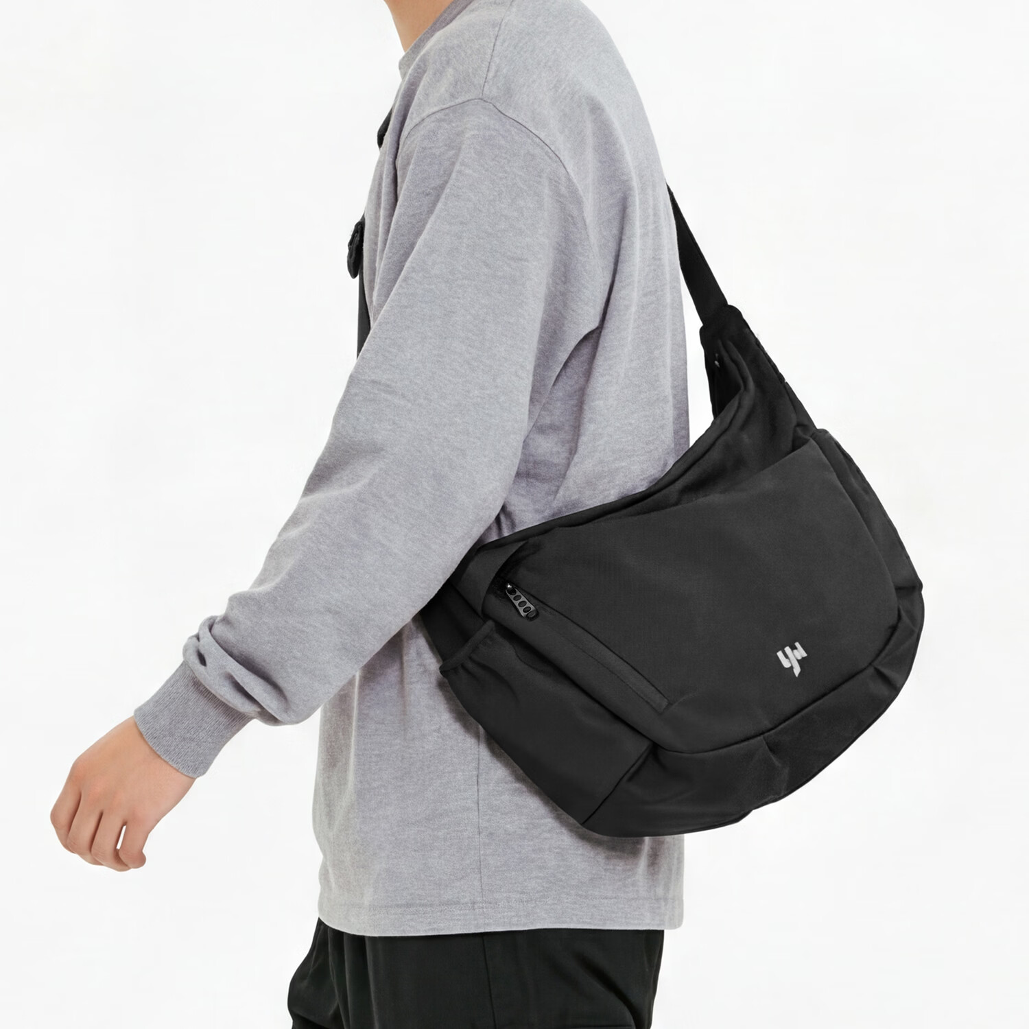 Fanzhe 2026 New Lightweight Crossbody Bag Men's Large Capacity Casual Versatile Cycling Sports Chest Shoulder Messenger Bag