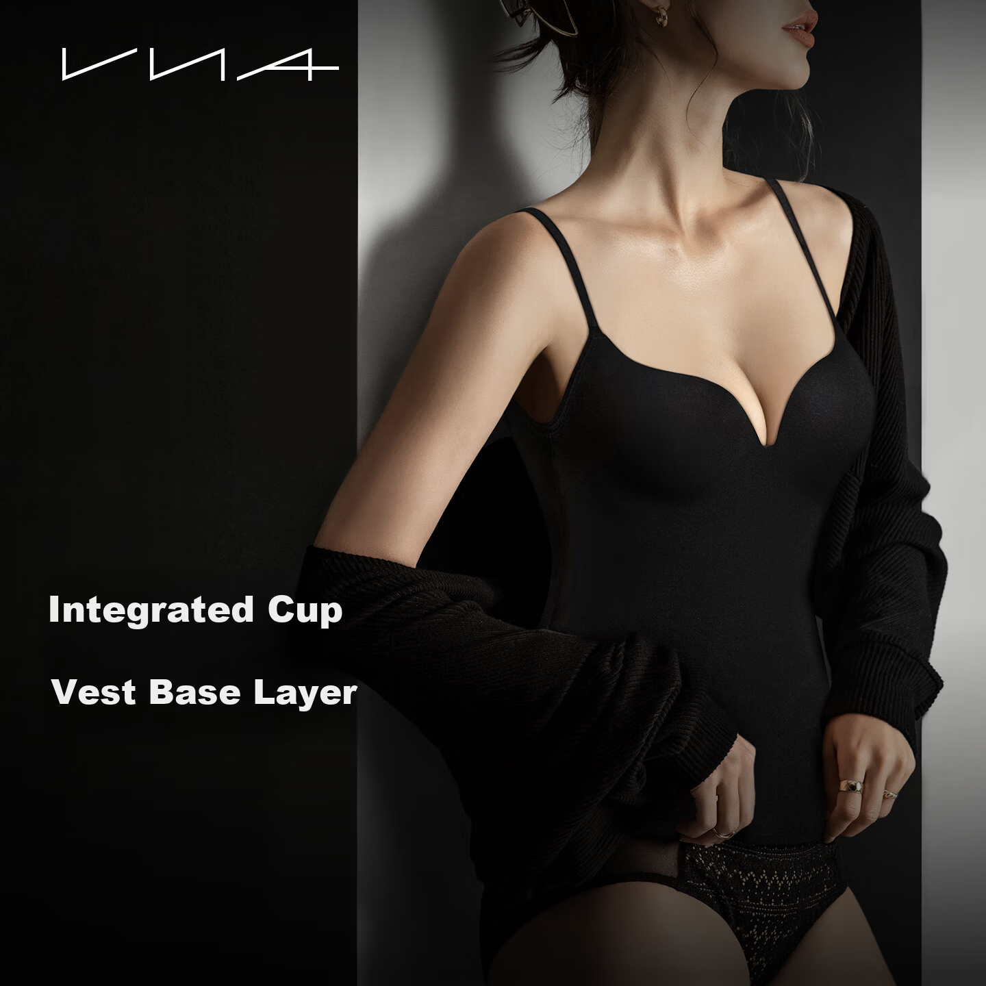 VNAVNA Women's Thermal Vest with Built-in Padded Cups Moisture-Wicking Heat Retention Base Layer Autumn Winter Black M