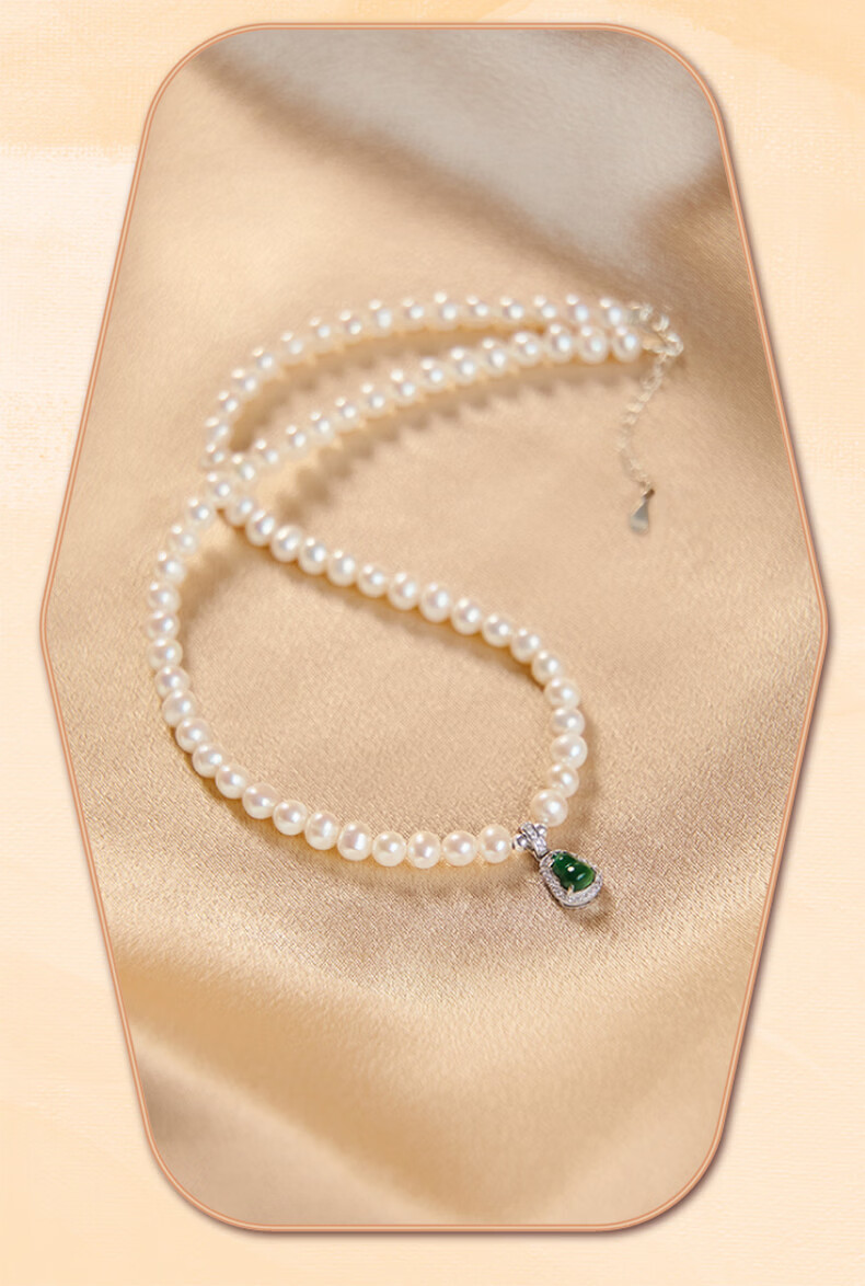 Chow Tai Fook Fulu Jade Pendant Pearl Necklace for Women Luxury Clavicle Chain Birthday Gift for Girlfriend 6