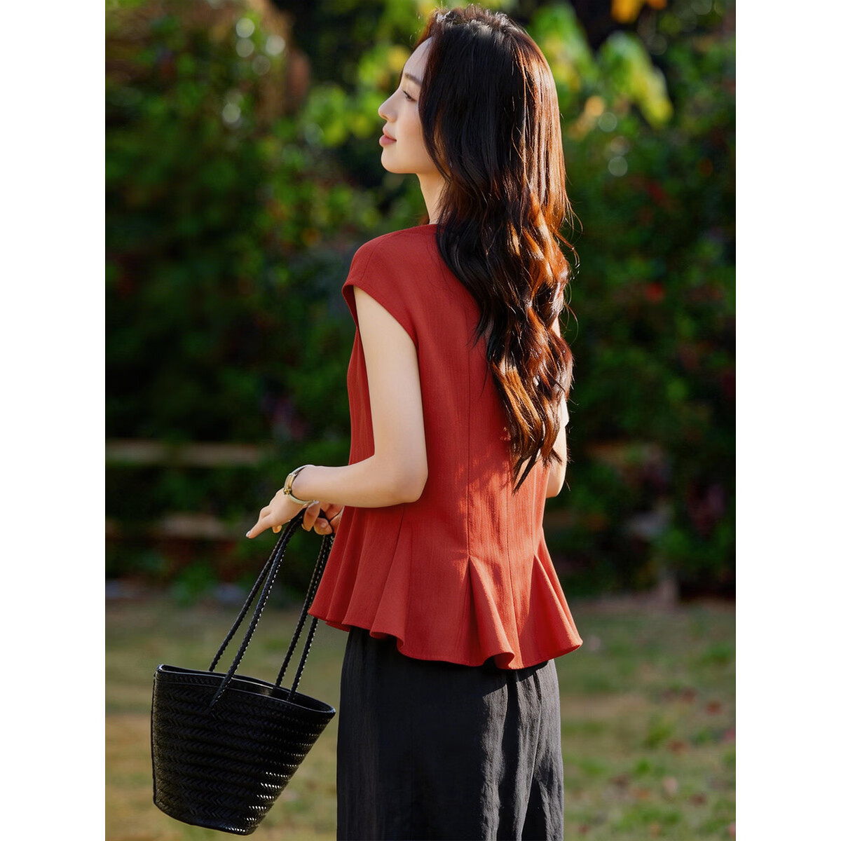 Demana Summer Dragon Fruit Color Raglan Sleeve Waist Cinched Ruffle Slim Fit T-Shirt for Women