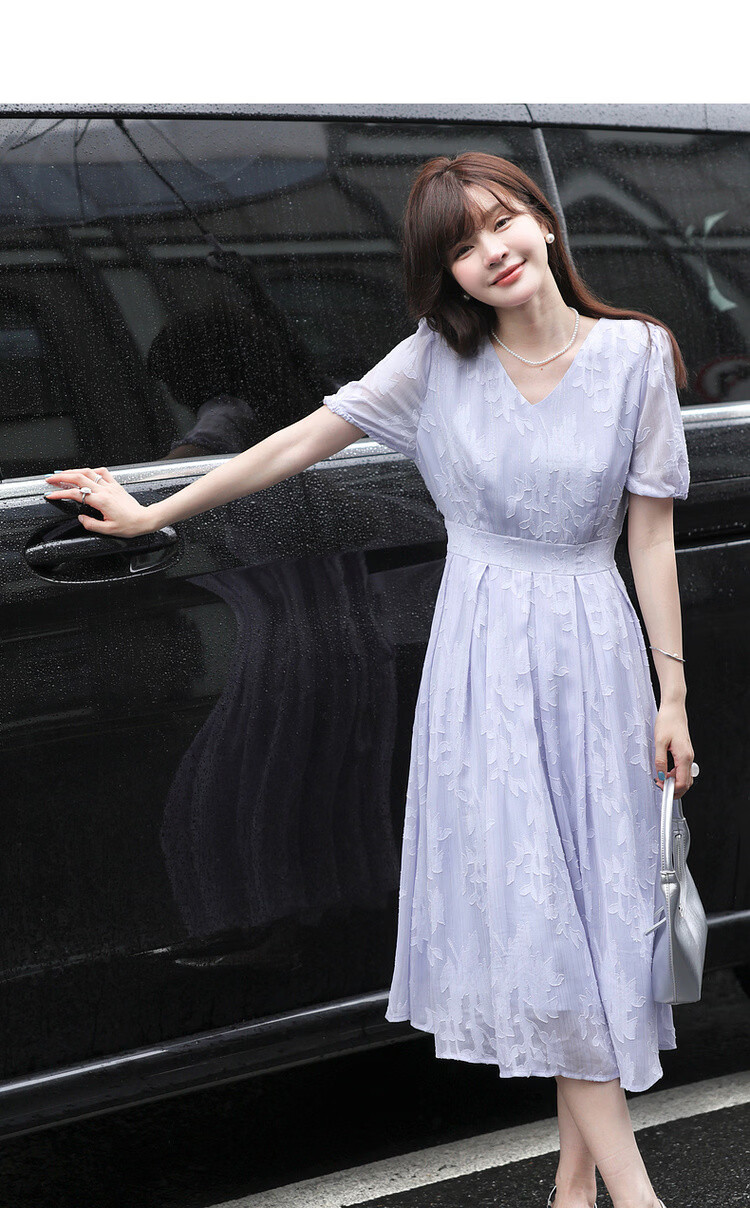 Mt [Mosang Ziyuan] Summer Elegant Socialite V-Neck Textured Jacquard Lightweight Waist-Cinching A-Line Women's Dress 4
