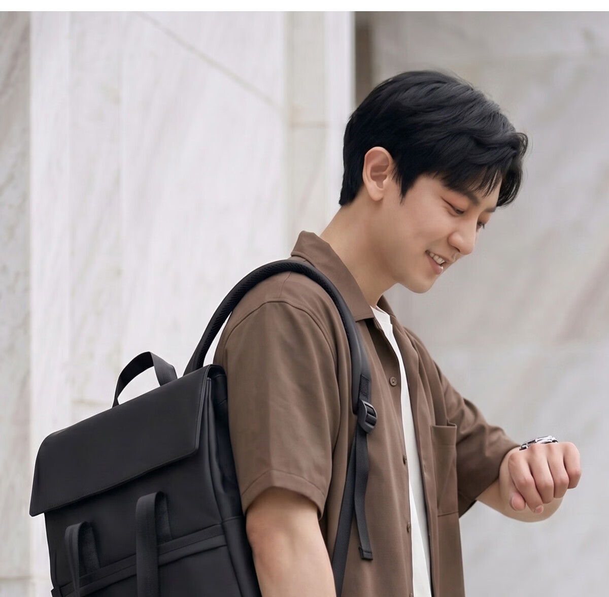 JINSHIWQ 16-inch Laptop Backpack Men City Commuter Lightweight Travel Bag Women Business Briefcase Flap School Bag 17