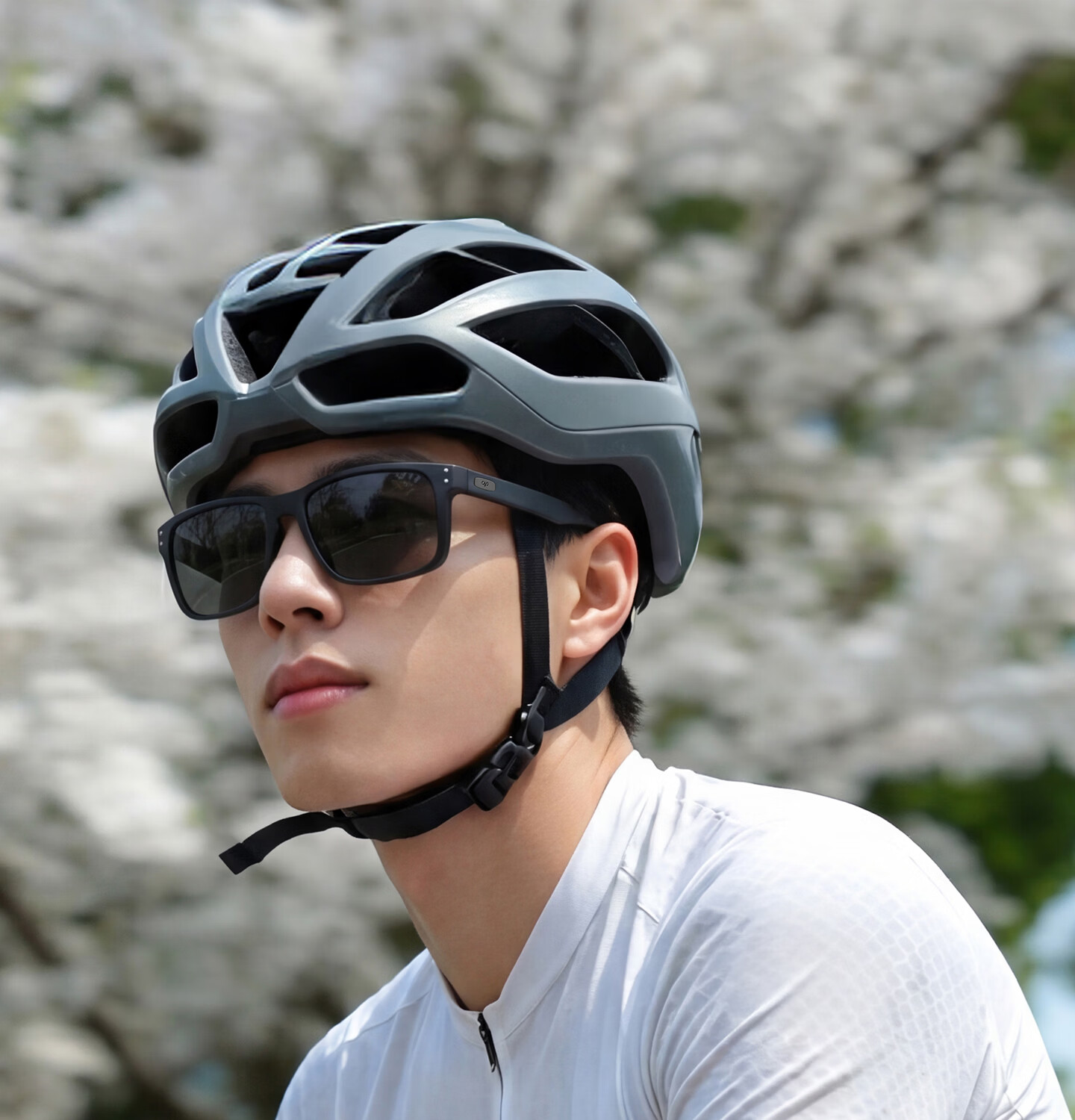 CAPONI Cycling Polarized Photochromic Sunglasses UV Protection Sports Mountain Running Day and Night Use 1