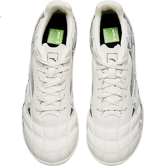White Image 1