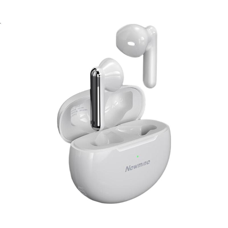 White Image 3