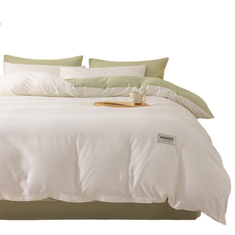White Image 3