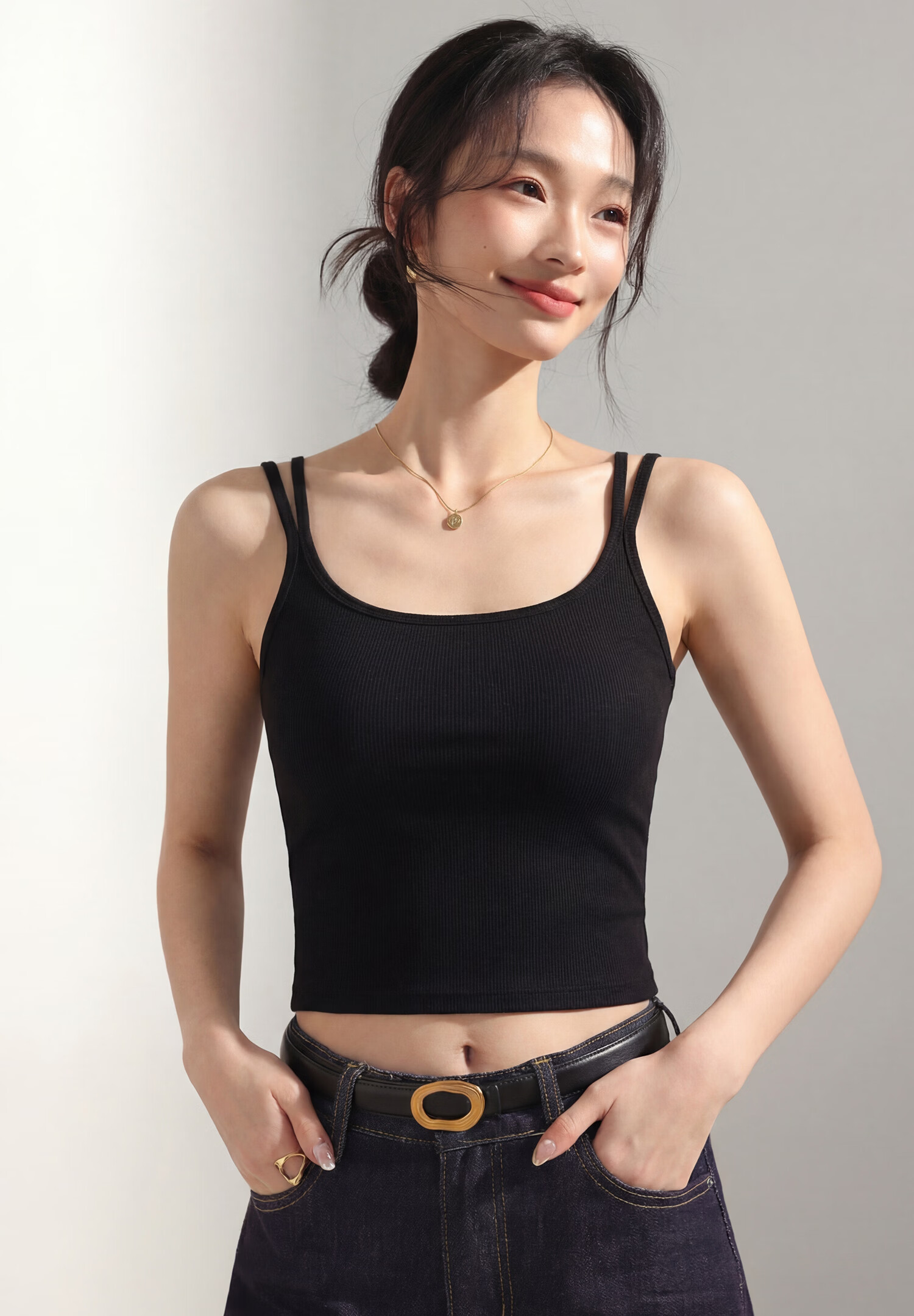 Miiow Women's Camisole with Chest Pad 2026 New Style Summer White Integrated Backless Base Layer Top Outerwear 26