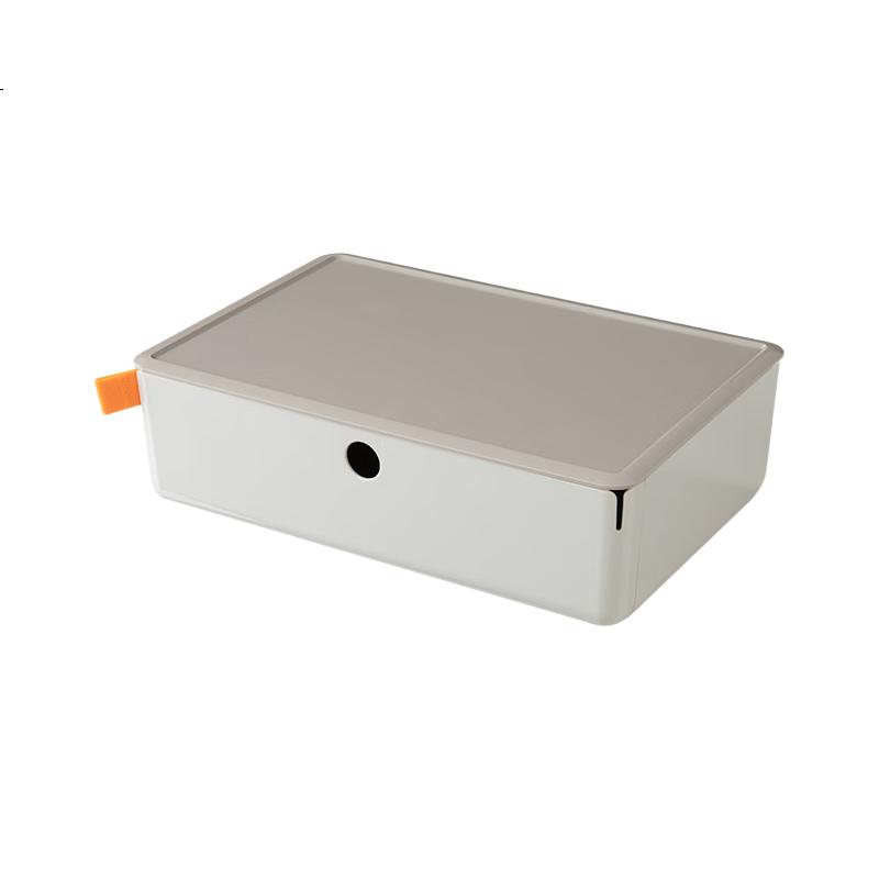 White Image 3