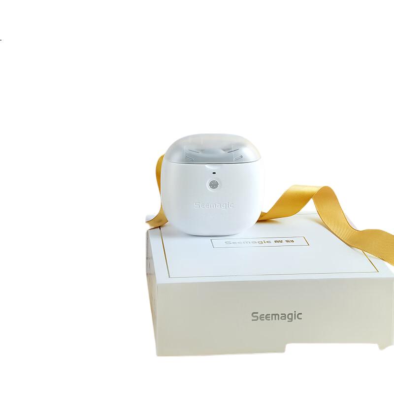 White Image 3