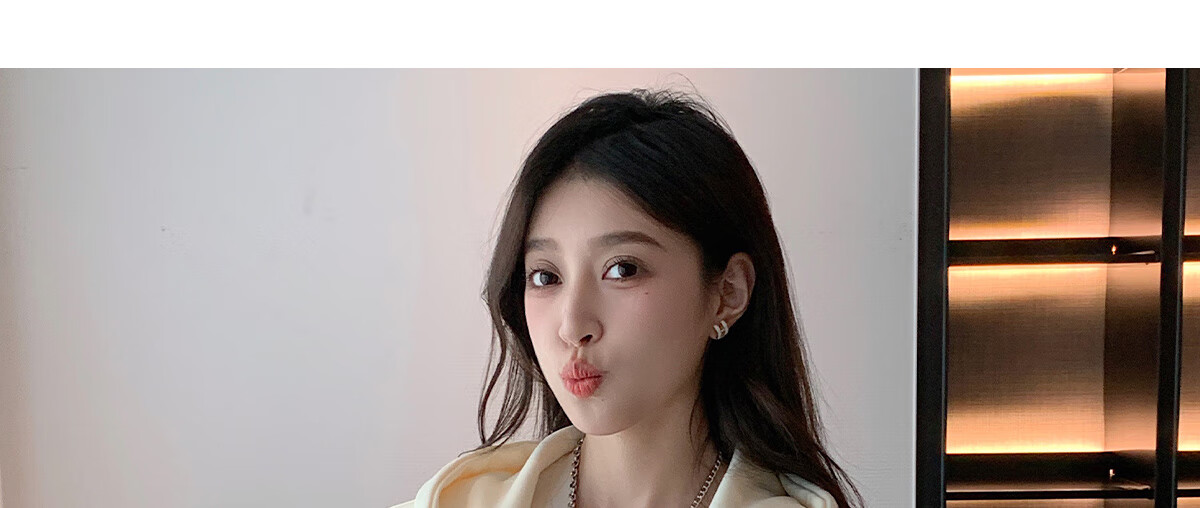 Halo Queen Women's Sweatshirt Jacket with Fashionable Letter Print, Casual Comfortable Loose-Fitting Student Sweatshirt H13KF2141 19