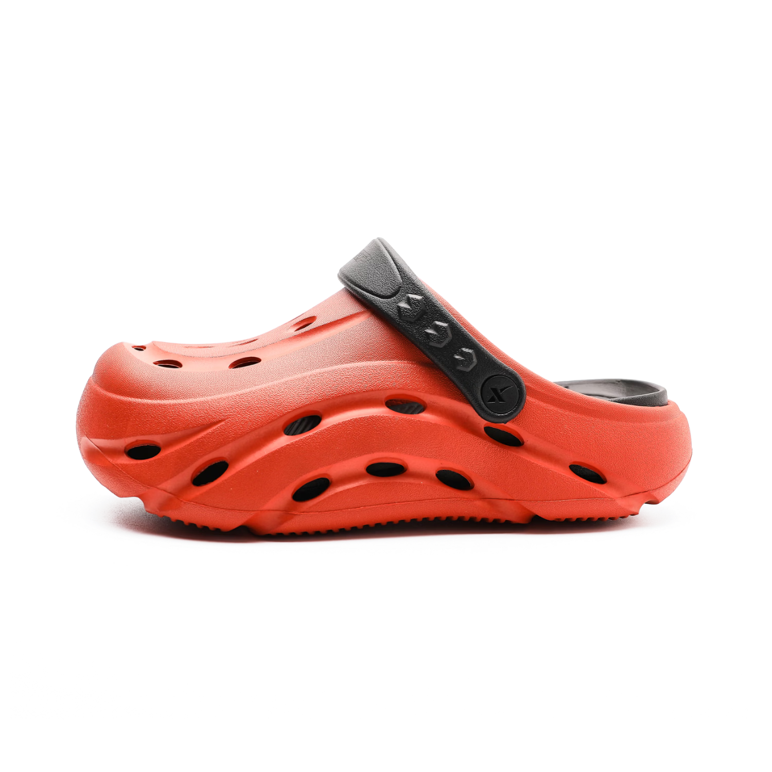 XTEP Men's Beach Clogs Summer New Sports Sandals A101 Challenge Red/Black Size 42-43