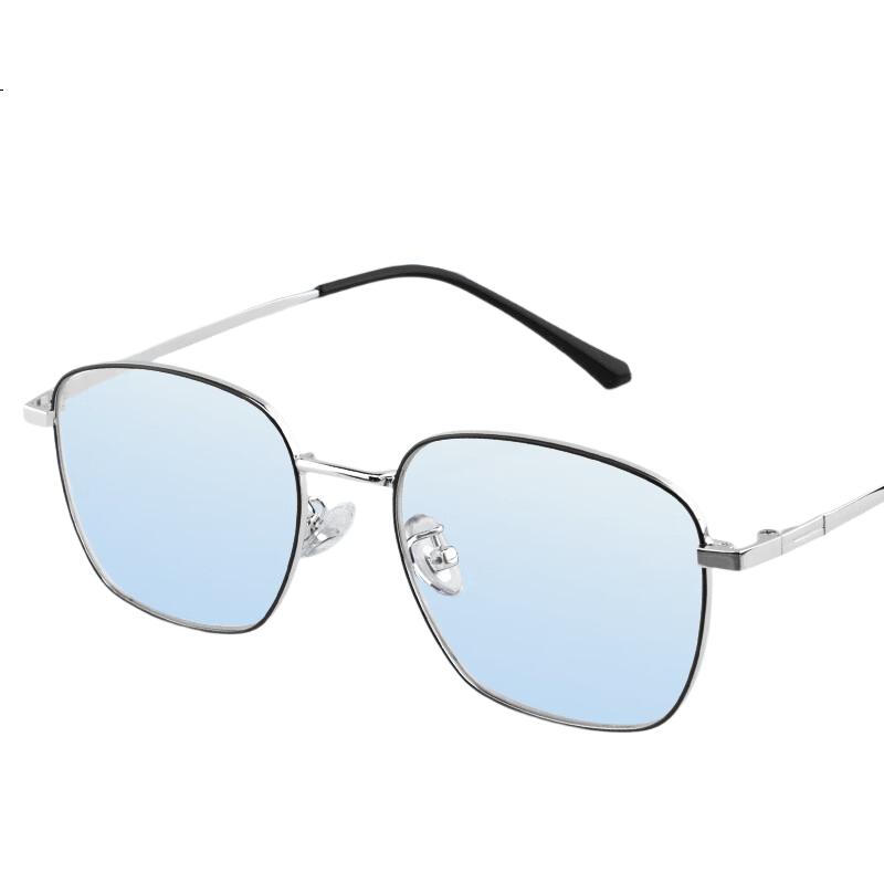 White Image 3