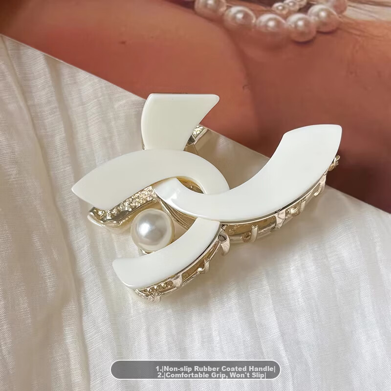Jinglei Elegant Chanel-Style Medium Hair Clip Women's High-End Semi-Updo Hairpin Luxury Niche Design Shark Clip