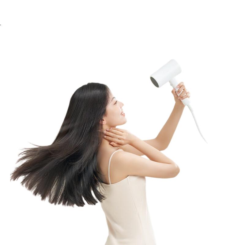 White Image 2