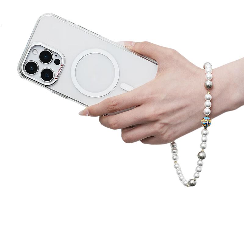 White Image 3