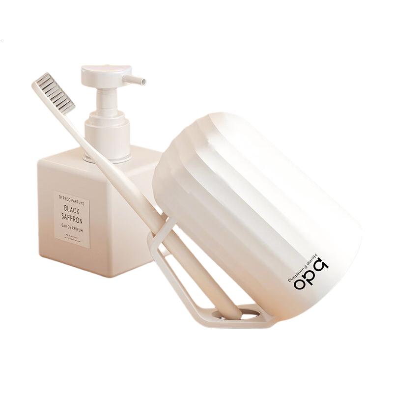 White Image 3