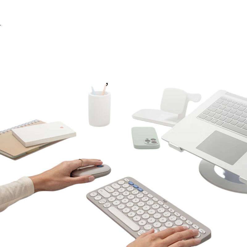 White Image 3