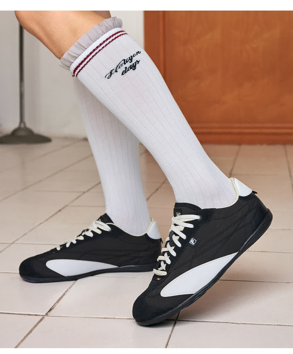 FILA Fila Soft Matte Shoes Yang Mi Same Style Football Style Training Shoes Women's New Sports Thin Sole Shoes 20