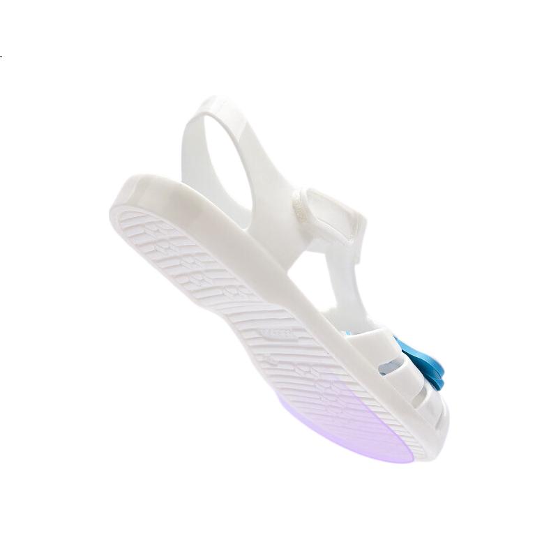 White Image 3