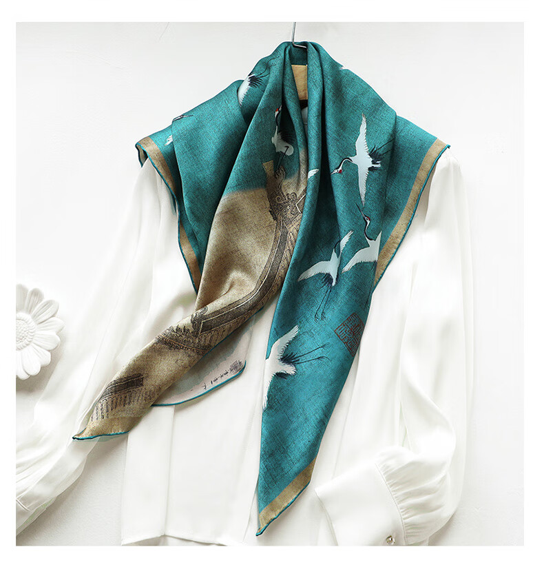 Hangsilu Silk Scarf for Women, Chinese Style Square Scarf, Mulberry Silk Shawl, High-End Birthday Gift, Mid-Autumn Festival Present for Mom And Elders 10