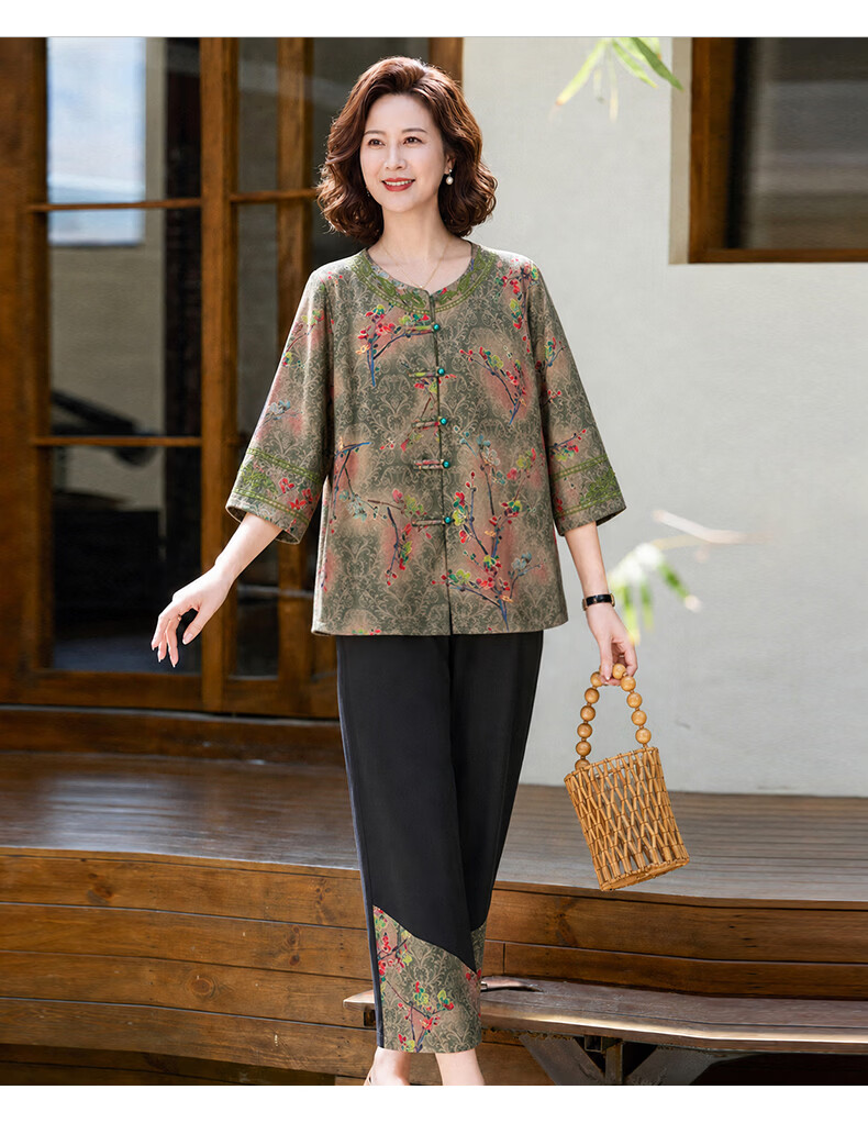 Fengxiao Middle-Aged Women's Summer Set 50-60 Years Elegant Mom Outfit 2026 New Noble Lady Short Sleeve National Style 9