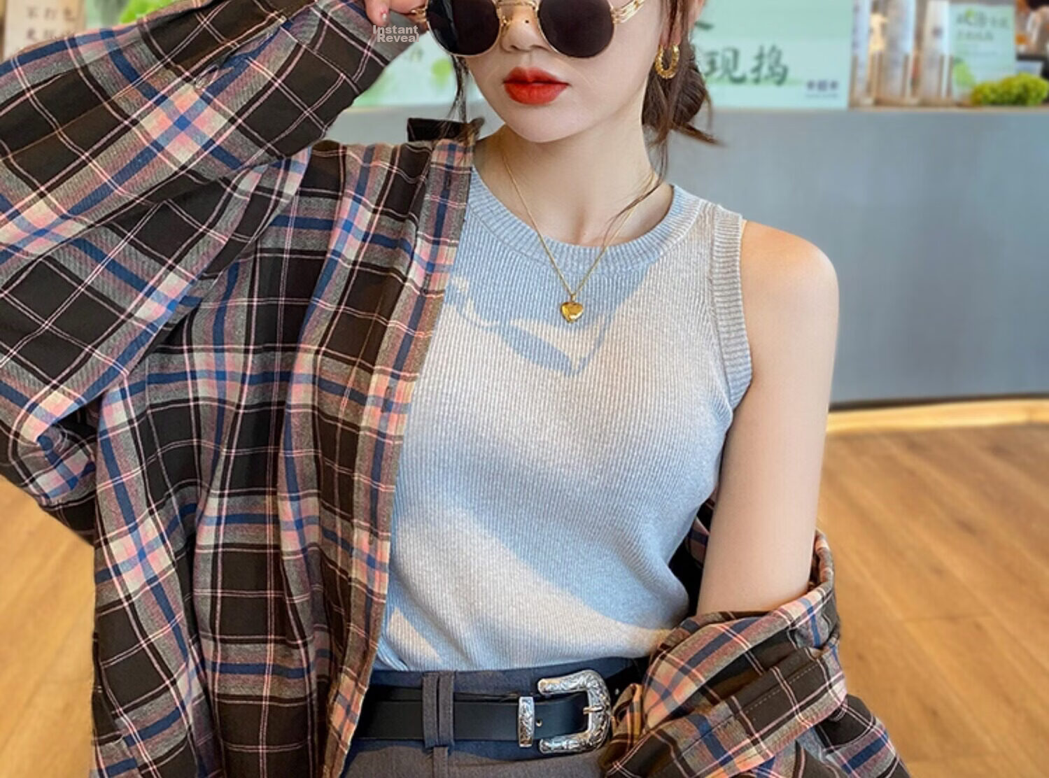 YUZHAOLIN White Knitted Crew Neck Sleeveless Vest Women's Innerwear 2026 Spring Summer New High-Quality Sleeveless Outerwear Top 7