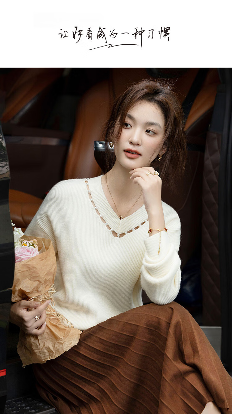 Demana [Lightwear Collection] Autumn Lady Style V-Neck Hollow Pearl Thread Drop Shoulder Slim Knit Sweater for Women 1