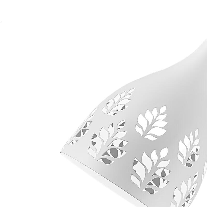 White Image 3