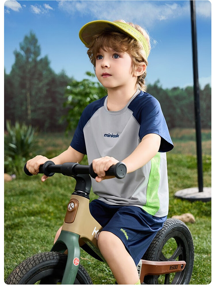 ASK JUNIOR Boys' Quick-Dry Summer Sports Set 2026, Lightweight Breathable Short Sleeve and Shorts Two-Piece, Blue, Size 90 17