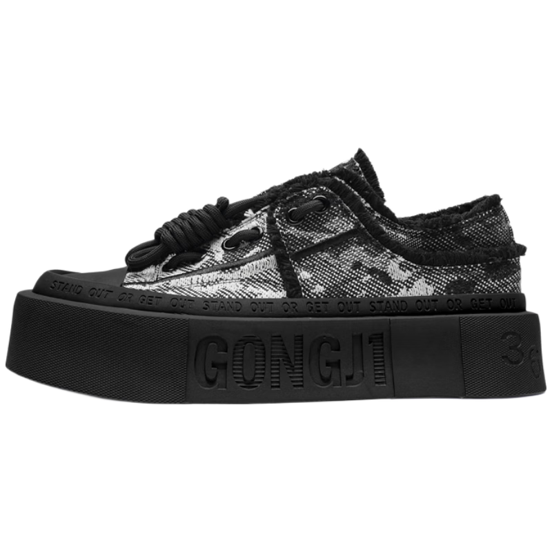 Gongji [Chen Chusheng Same Style] Casual Denim Canvas Platform Sneakers Unisex Black Floral (Men) Size 42