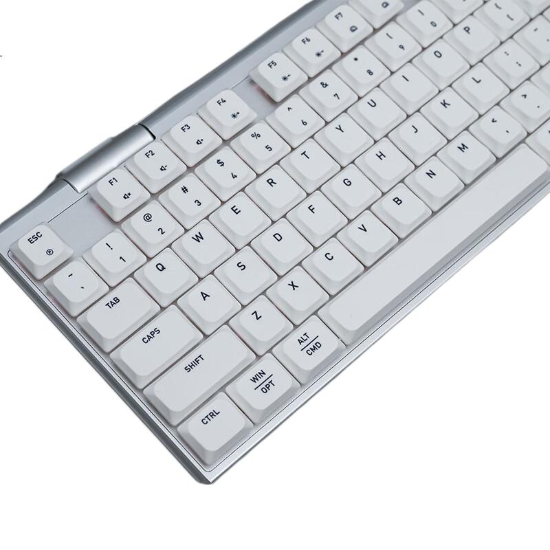 White Image 3