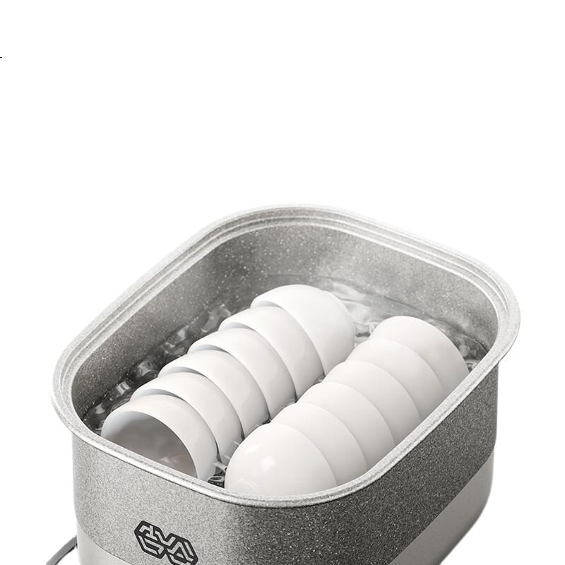 White Image 3