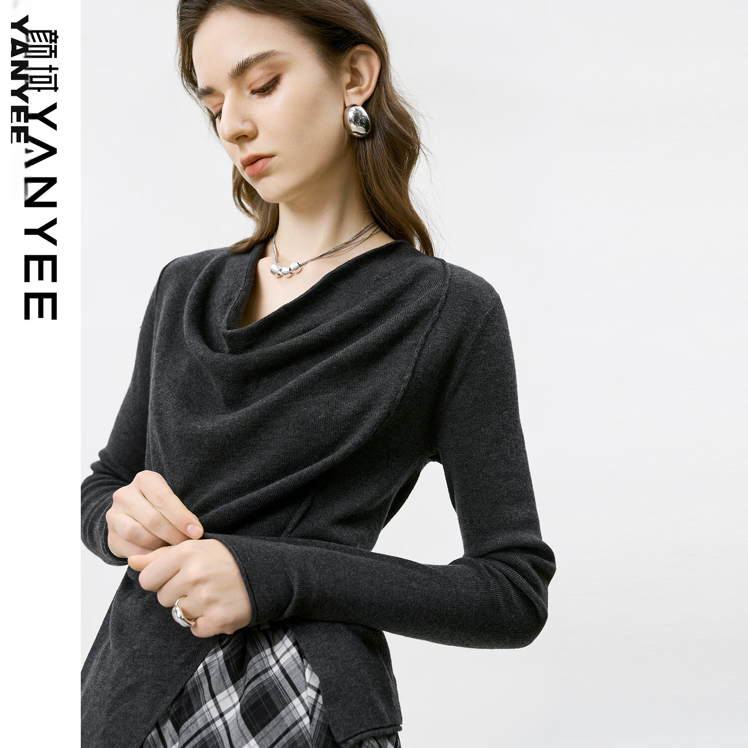 Yanyu Stacked V-Neck Knit Sweater Women 2026 Spring High-End French Lazy Asymmetric Sweater Gray S