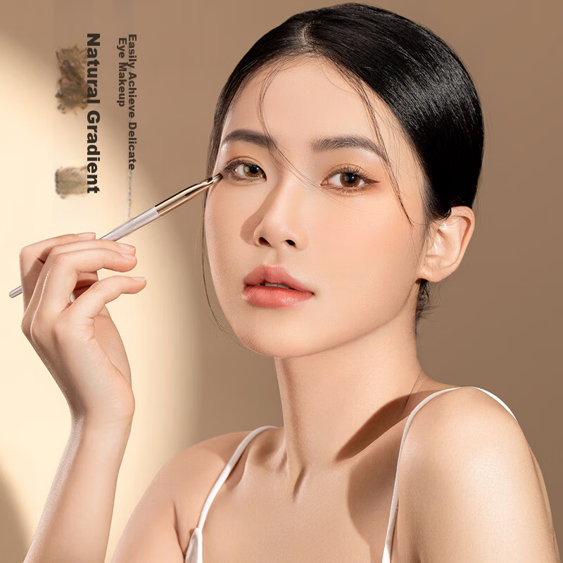 OEIEZ Flat Foundation Brush Crescent-Shaped Makeup Brush Mask Brush Concealer Soft Lightweight Flawless Base Makeup 1 Piece 6
