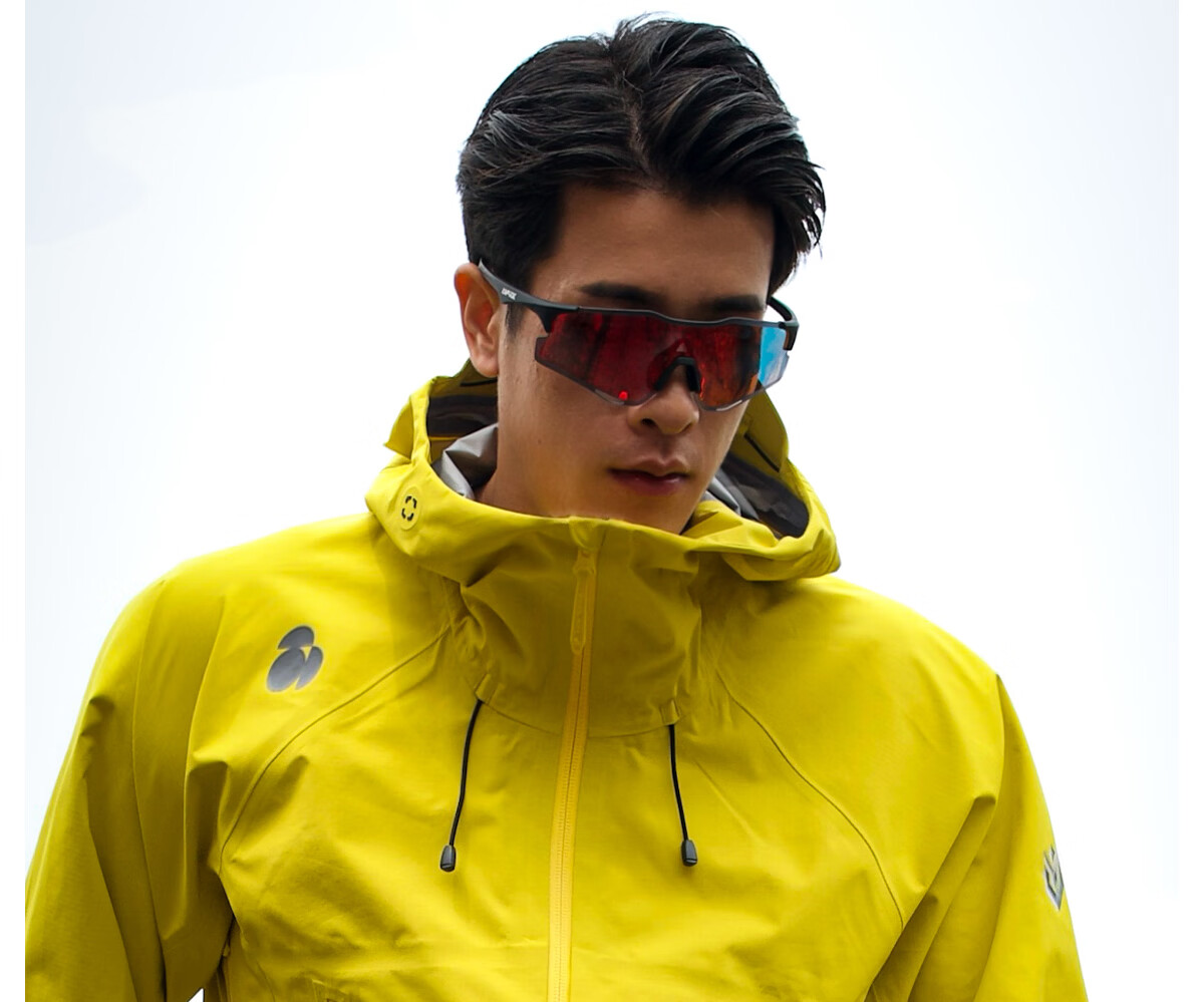 KAPVOE HD Polarized Hiking Mountaineering Glasses Anti-Glare Windproof Sandproof Snow Mountain Sunglasses 26